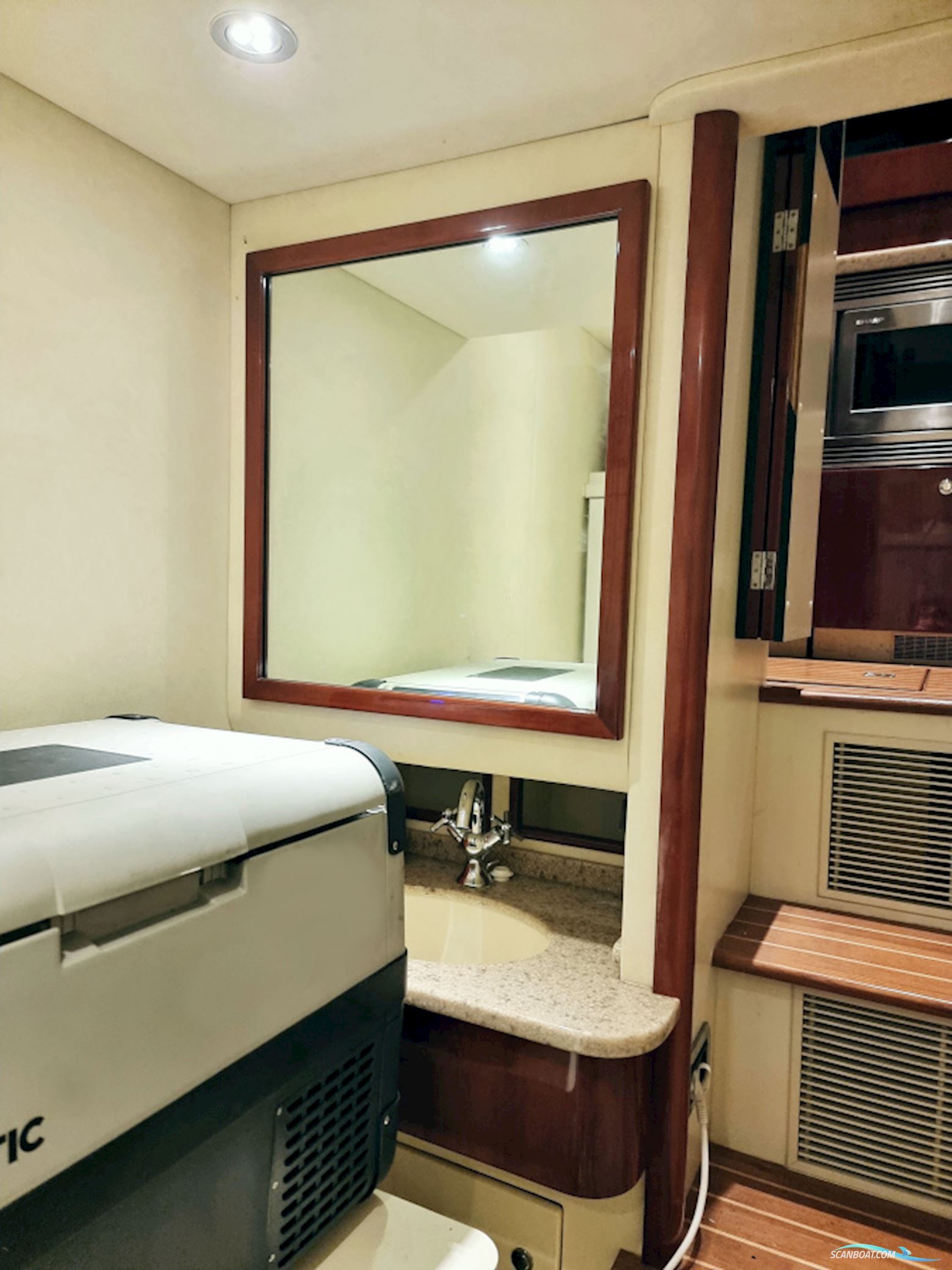 Fairline Squadron 58 Volvo Penta D12-715 EVC