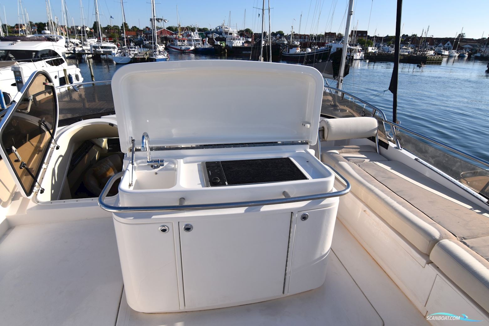 Fairline Squadron 59