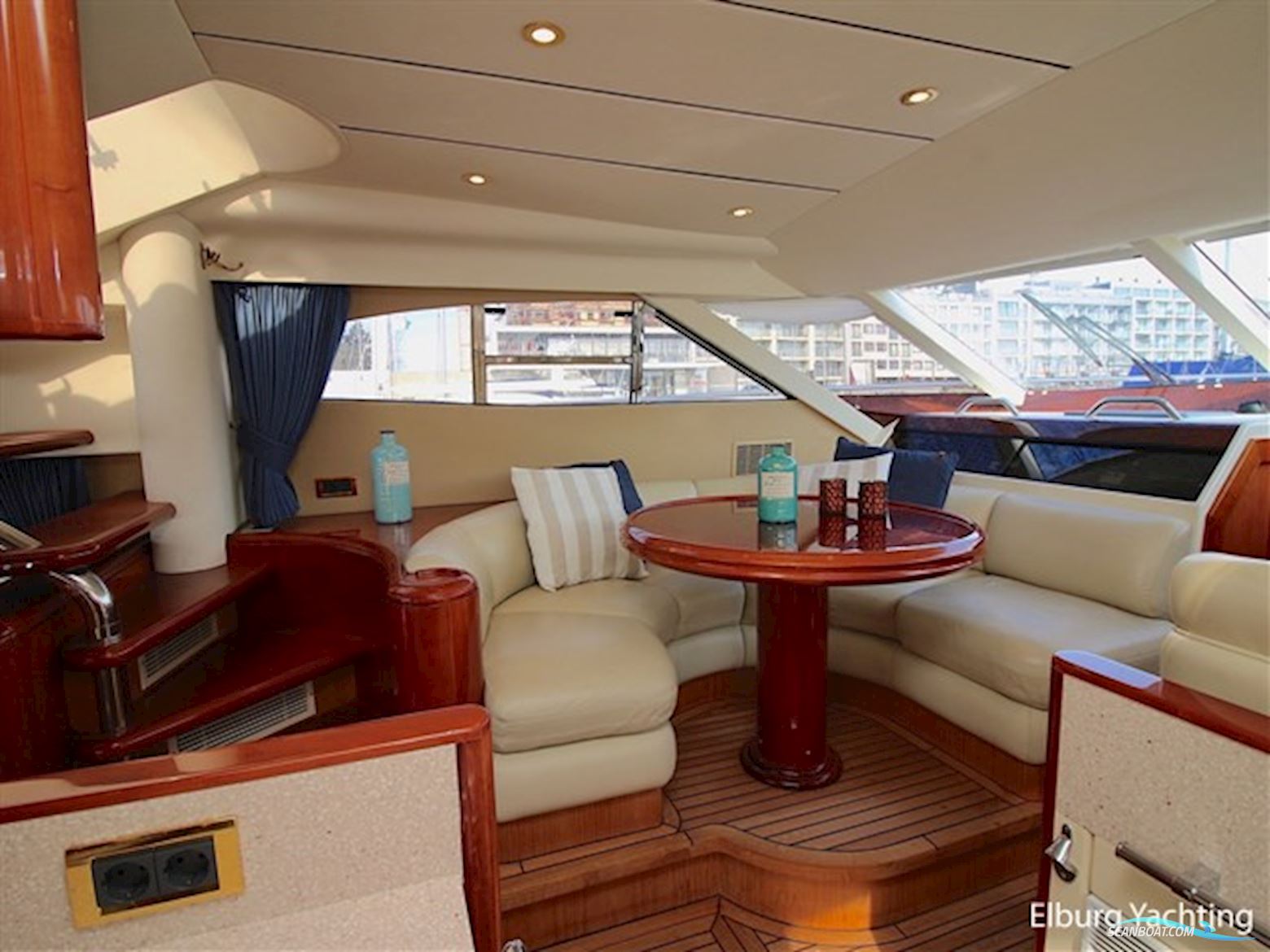 Fairline Squadron 59