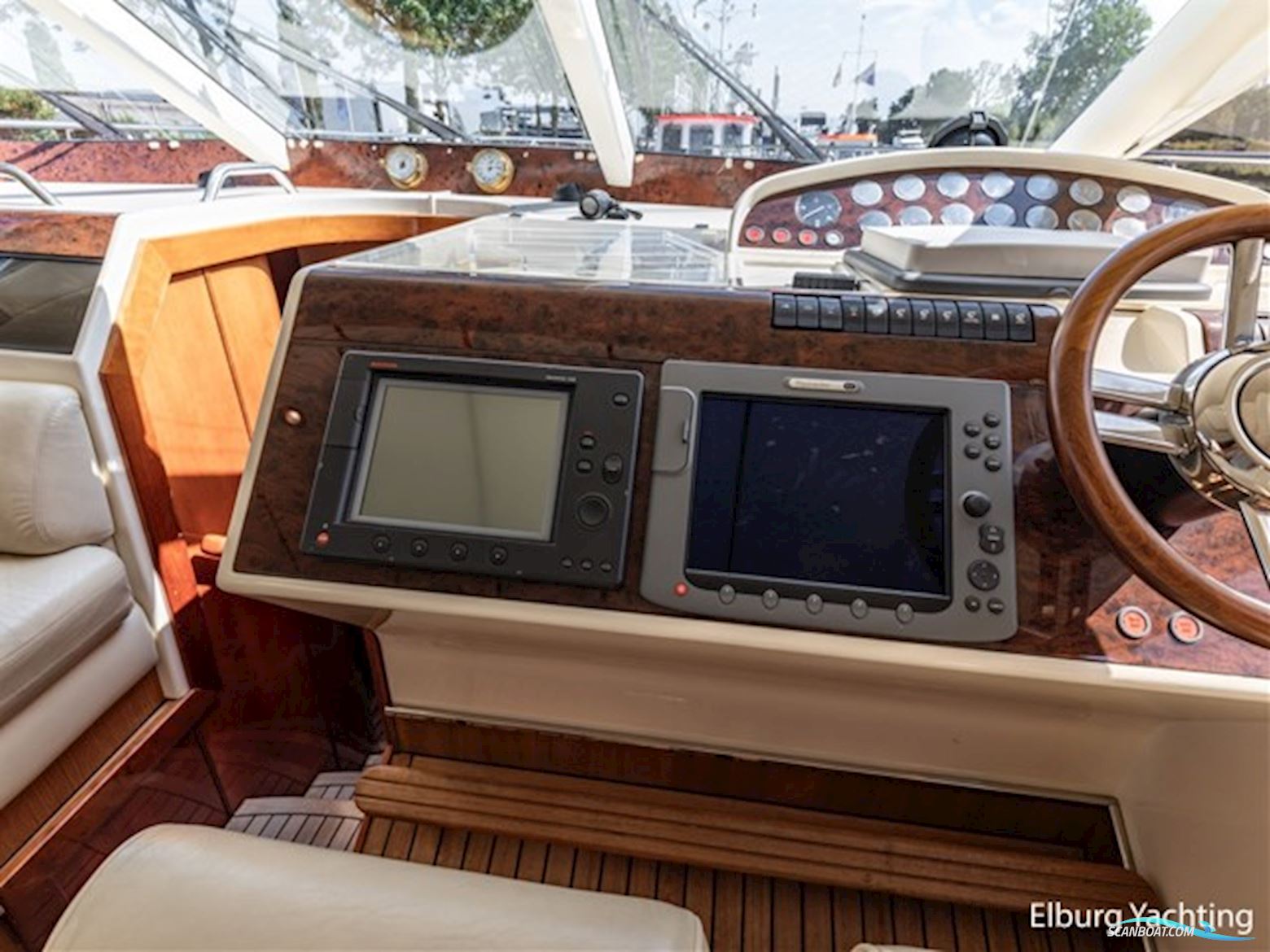 Fairline Squadron 59