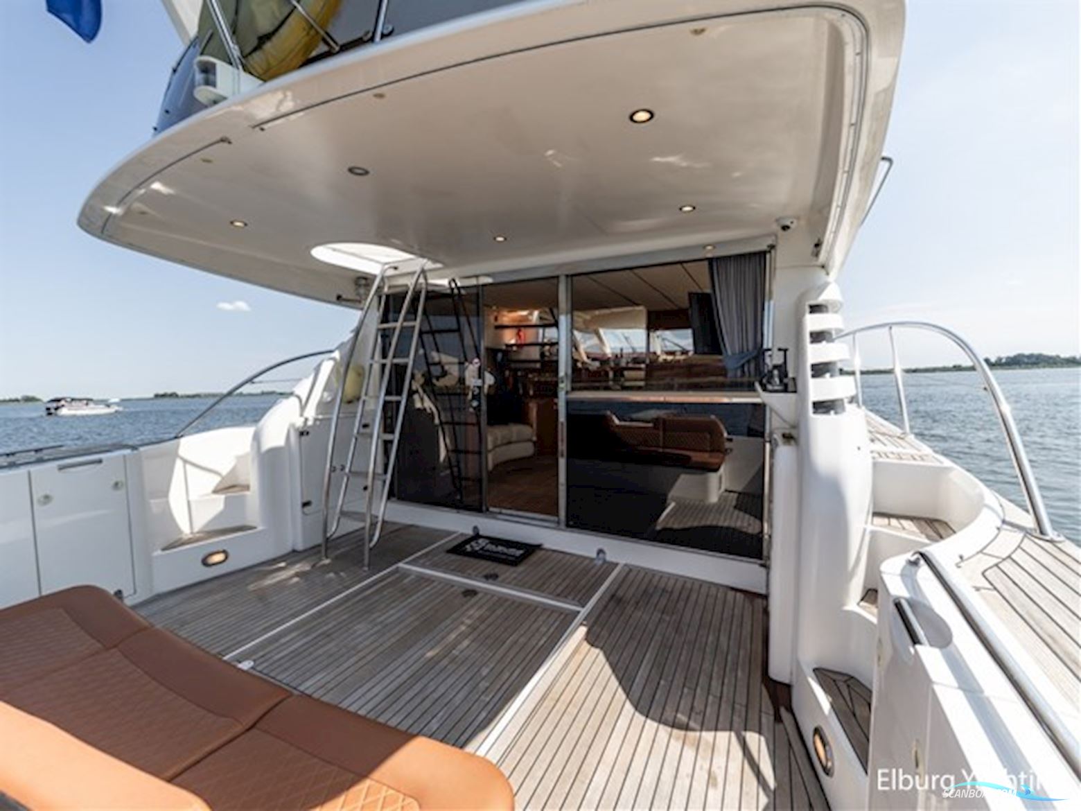 Fairline Squadron 59