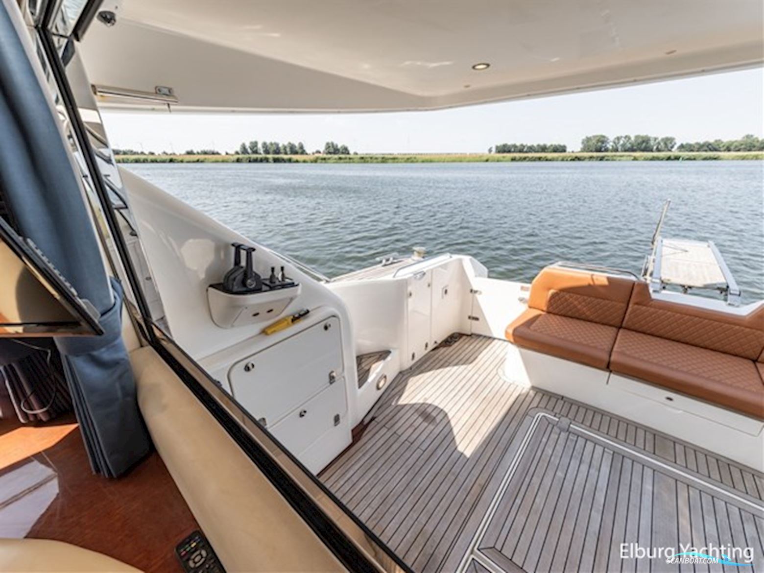 Fairline Squadron 59