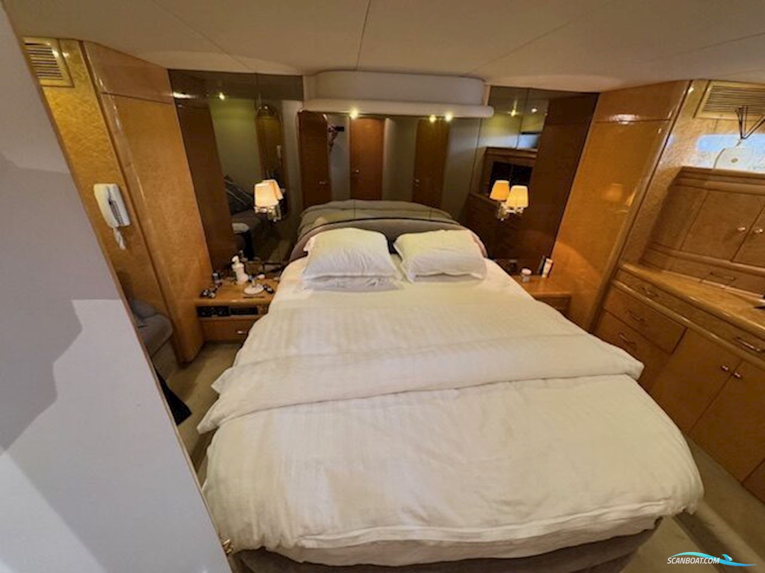 Fairline Squadron 62. Bytte Med Mindre Båd