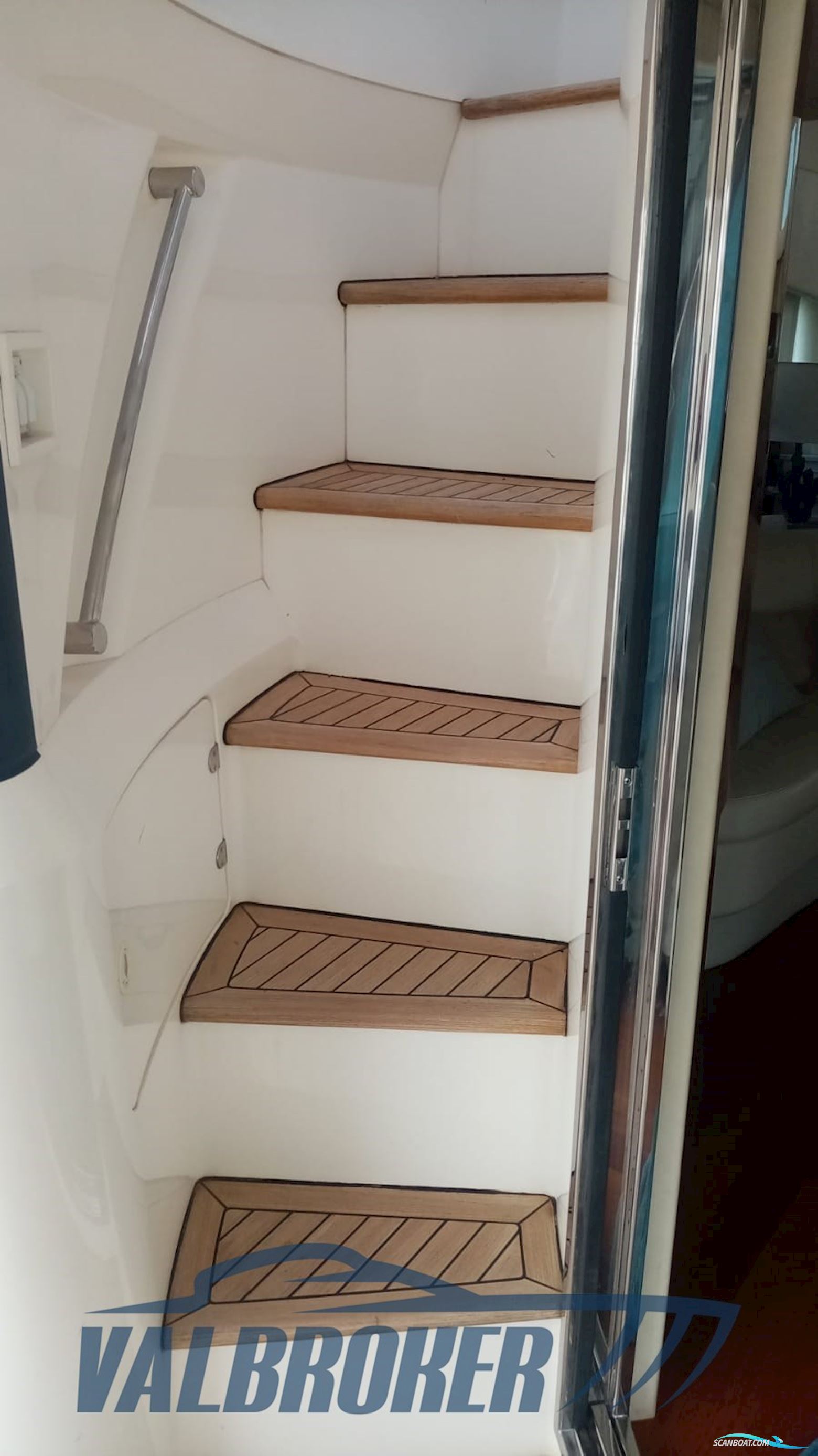 Fairline SQUADRON 62