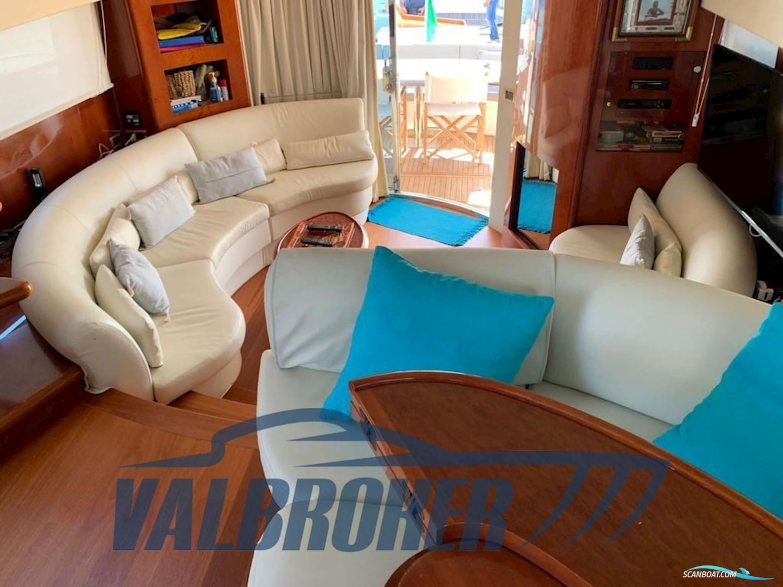 Fairline Squadron 62