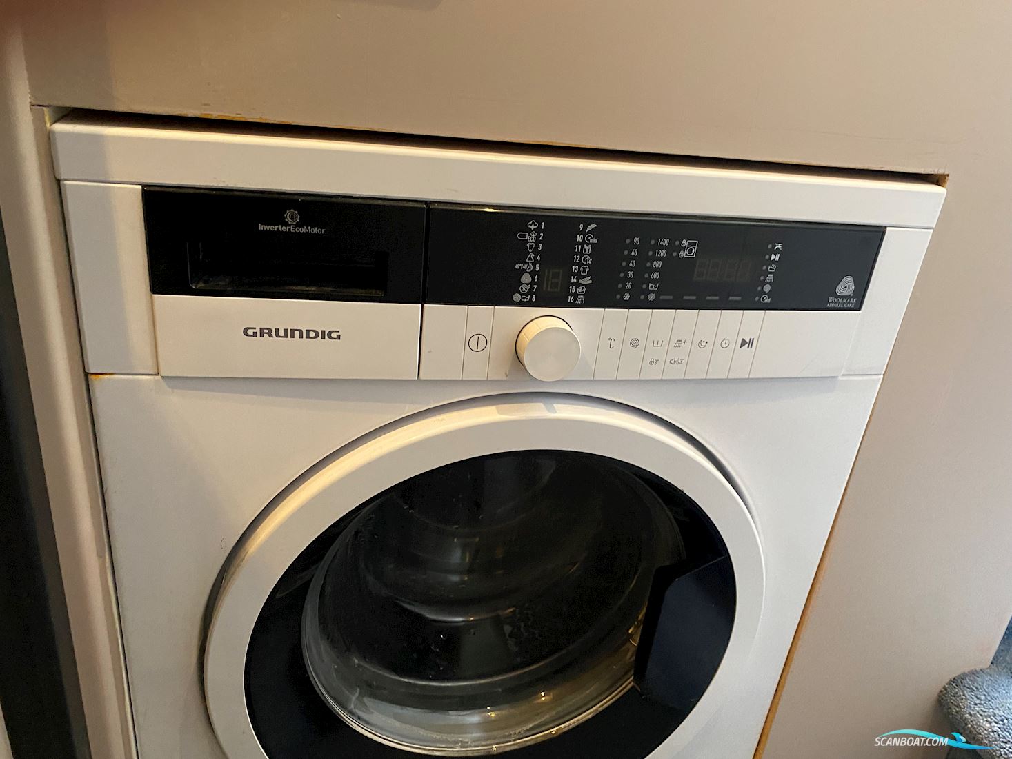 Fairline Squadron 65