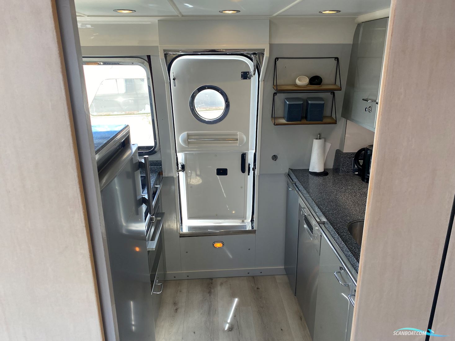 Fairline Squadron 65