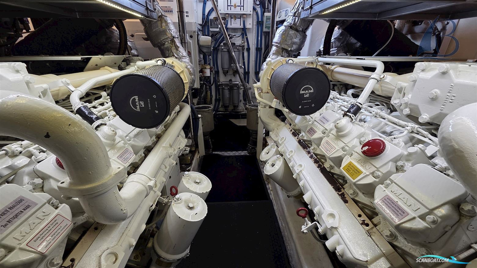Fairline Squadron 68