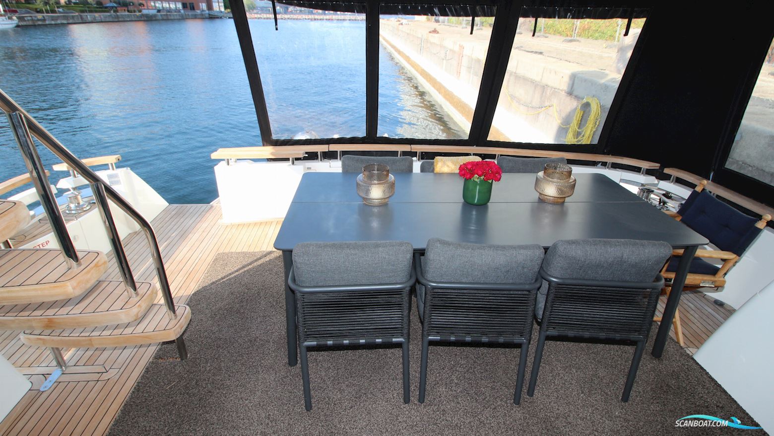 Fairline Squadron 70