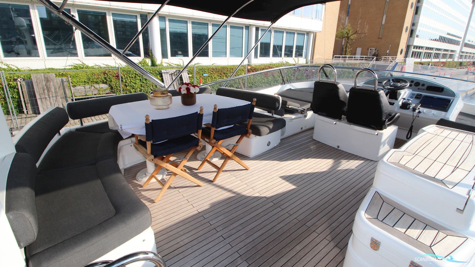 Fairline Squadron 70