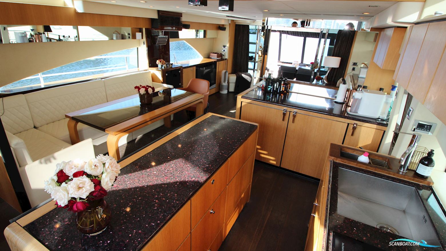 Fairline Squadron 70