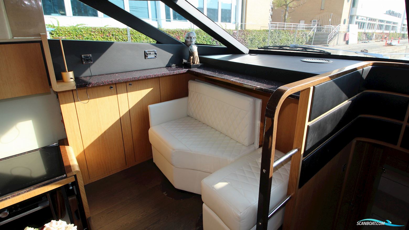 Fairline Squadron 70