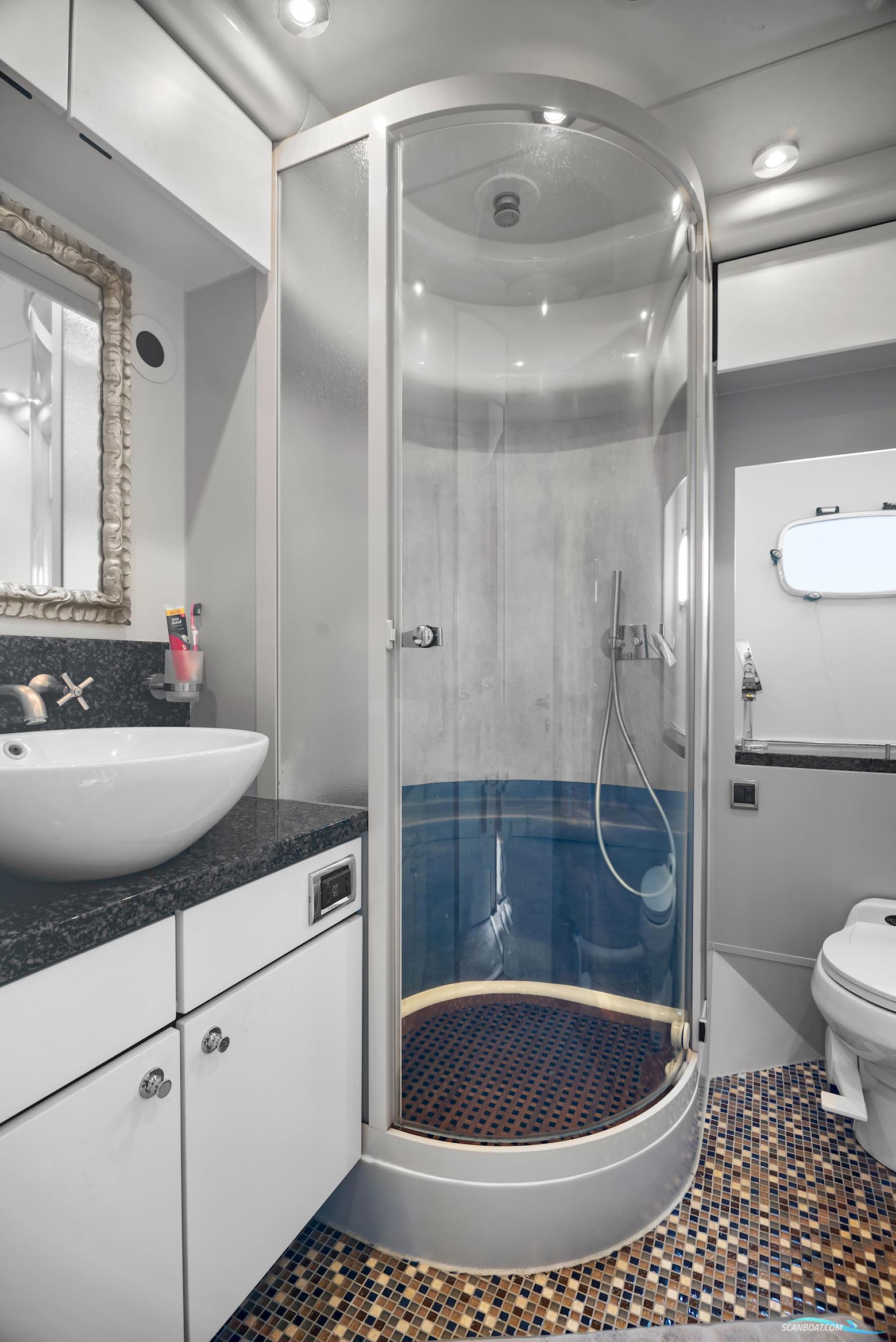 Fairline Squadron 74