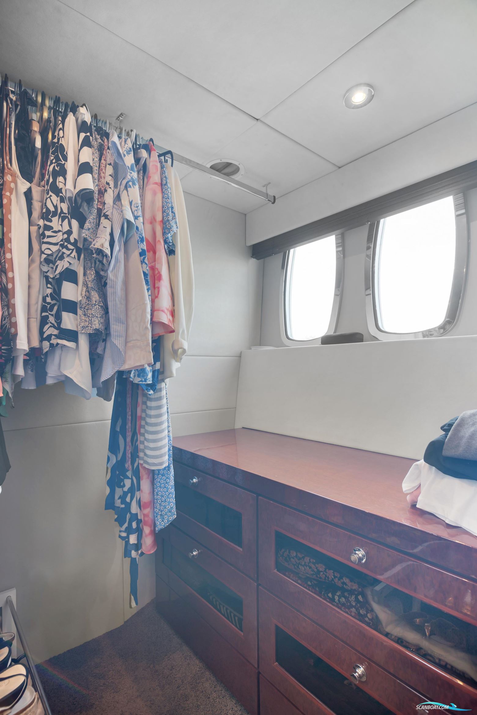 Fairline Squadron 74