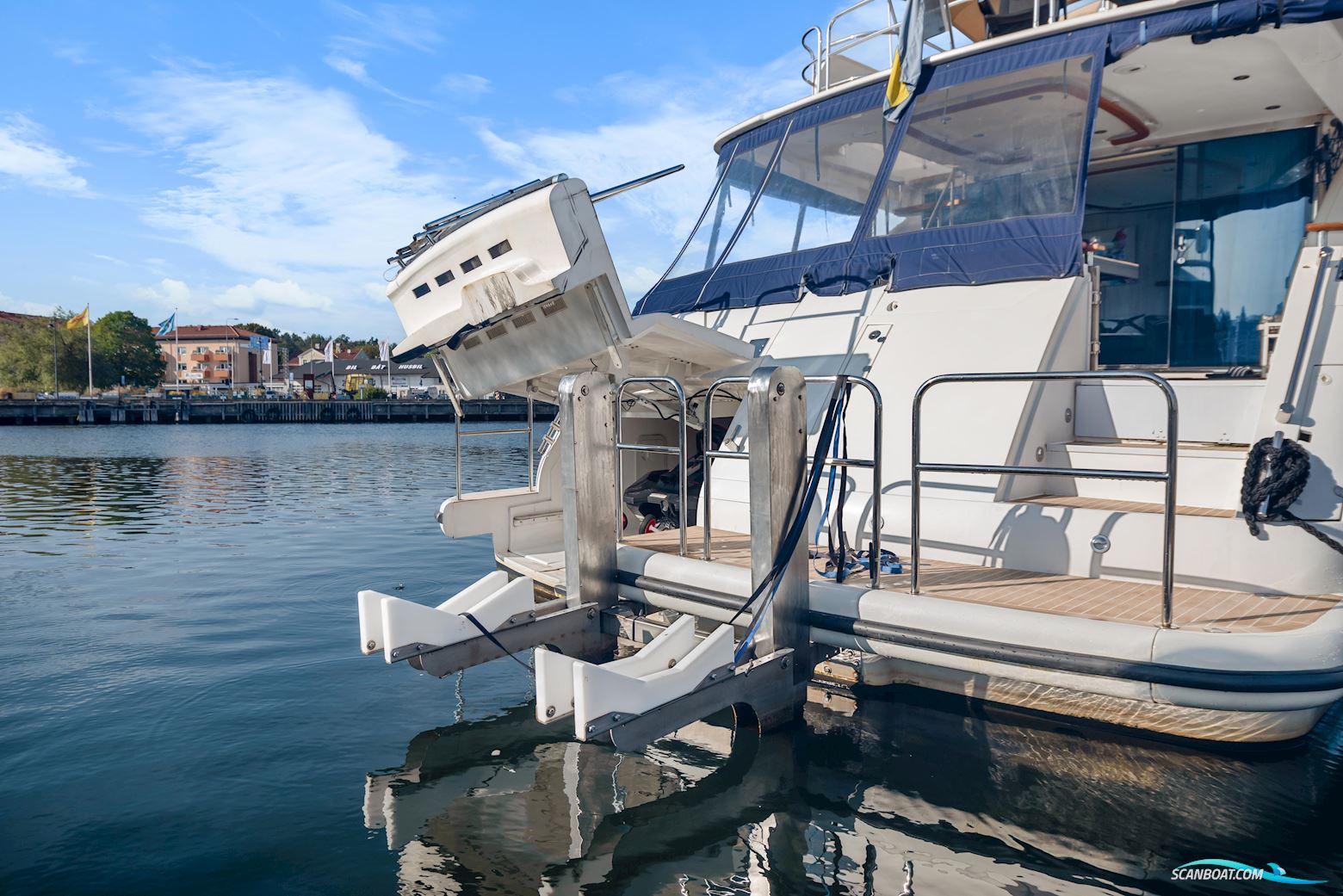 Fairline Squadron 74