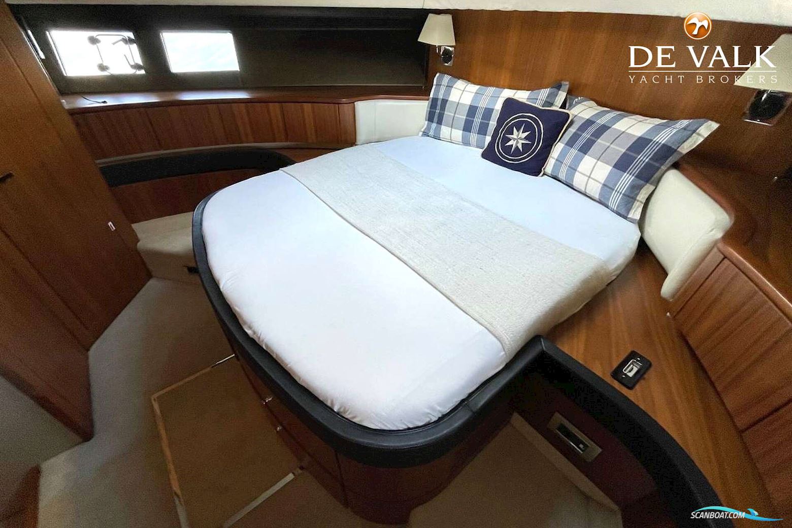 Fairline Squadron 78 Custom