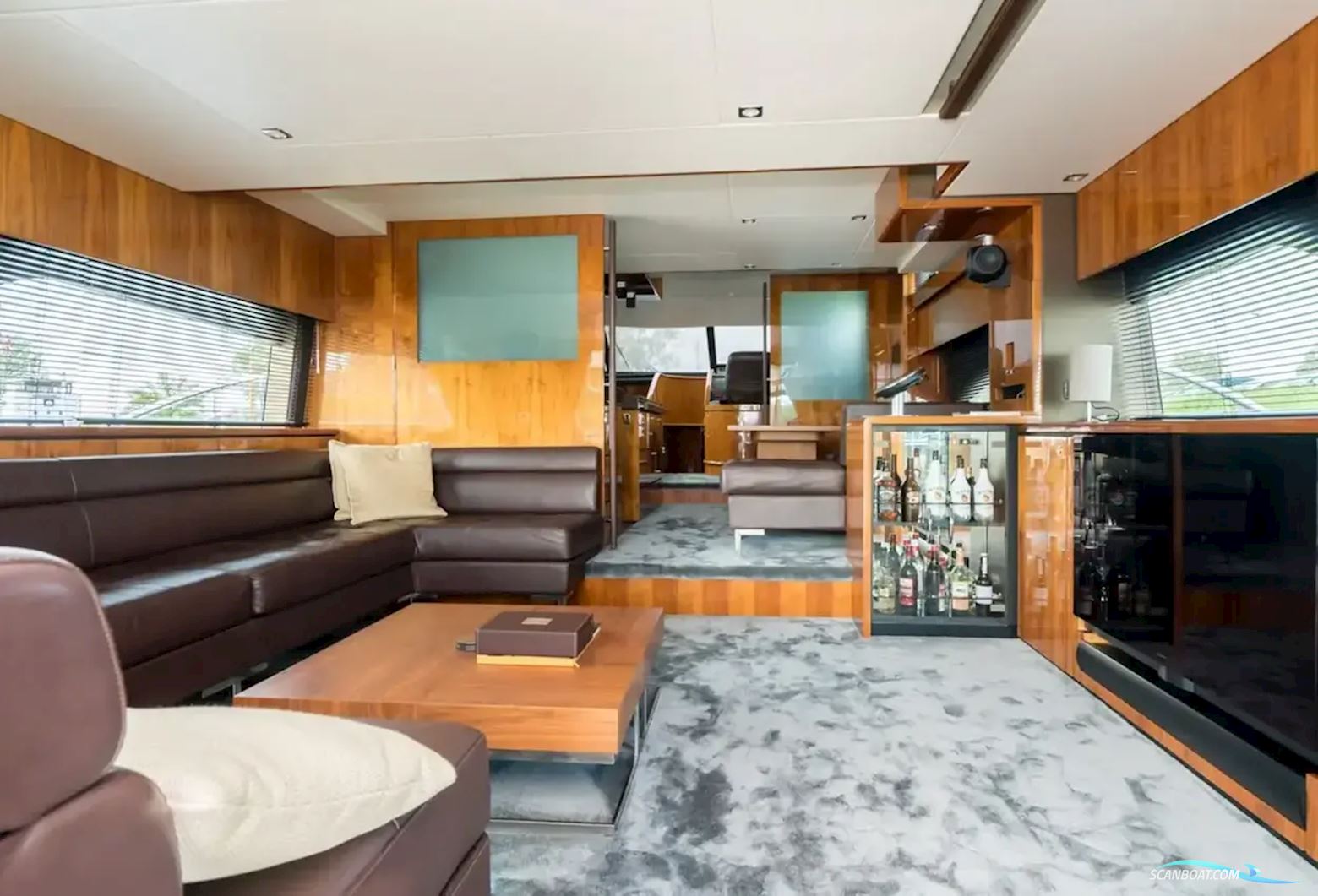 Fairline Squadron 78