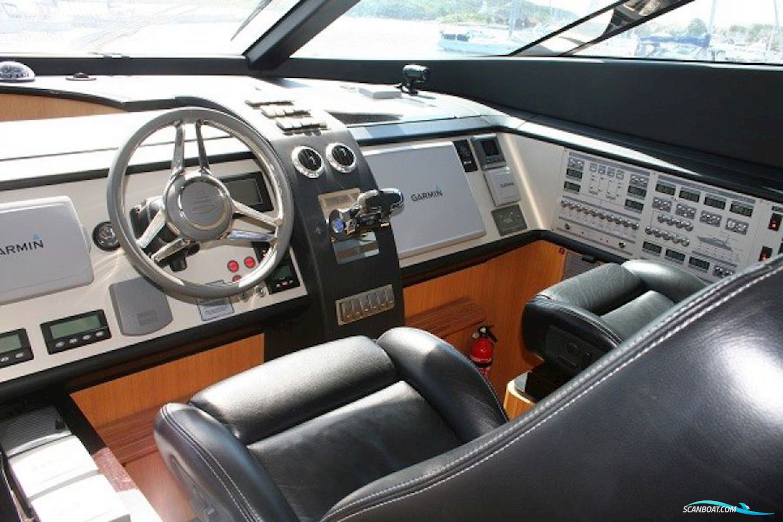 Fairline Squadron 78