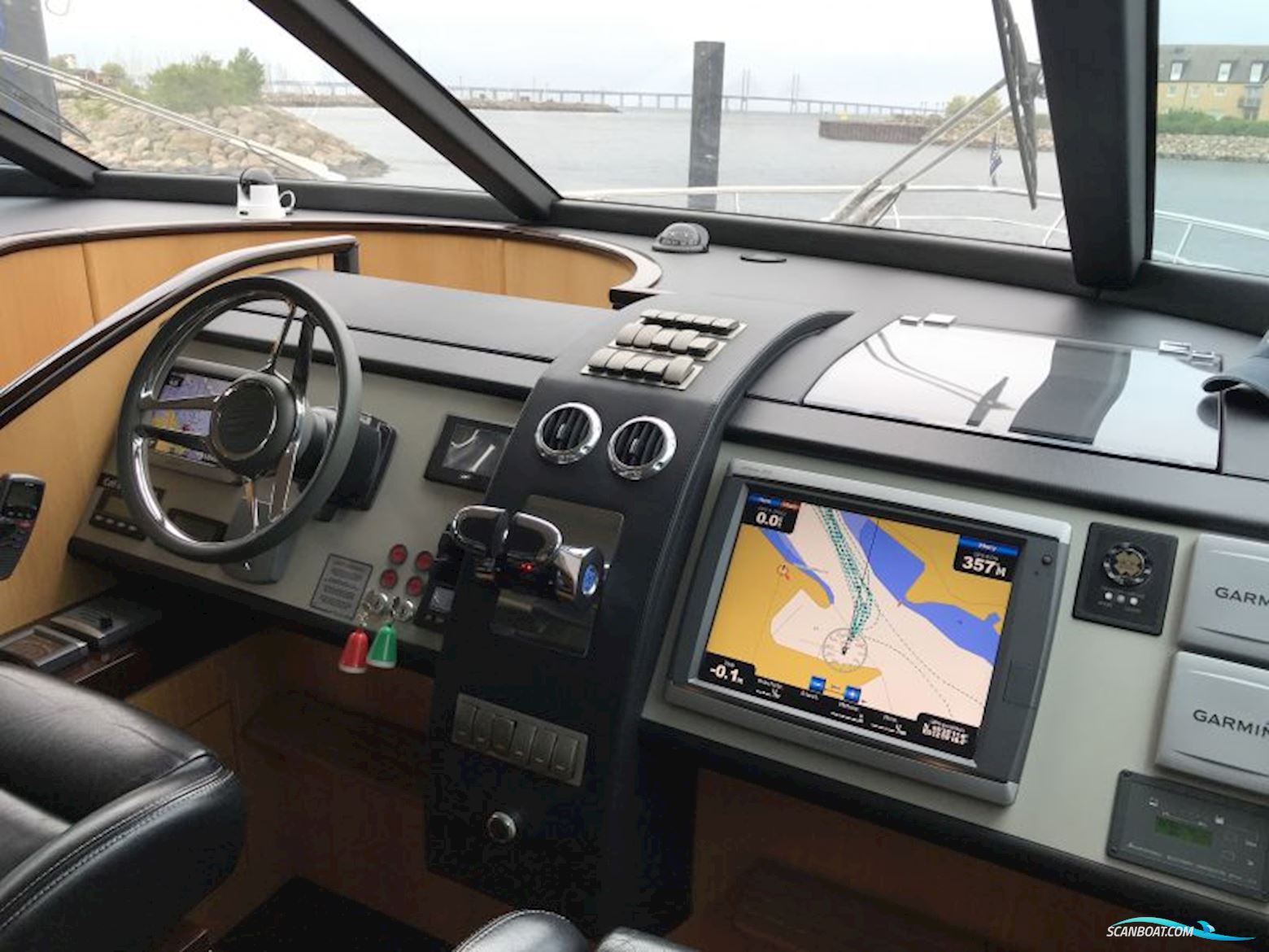 Fairline Squadron 78