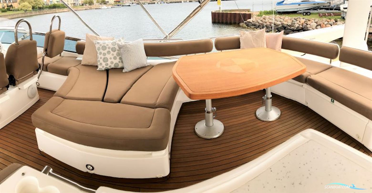 Fairline Squadron 78