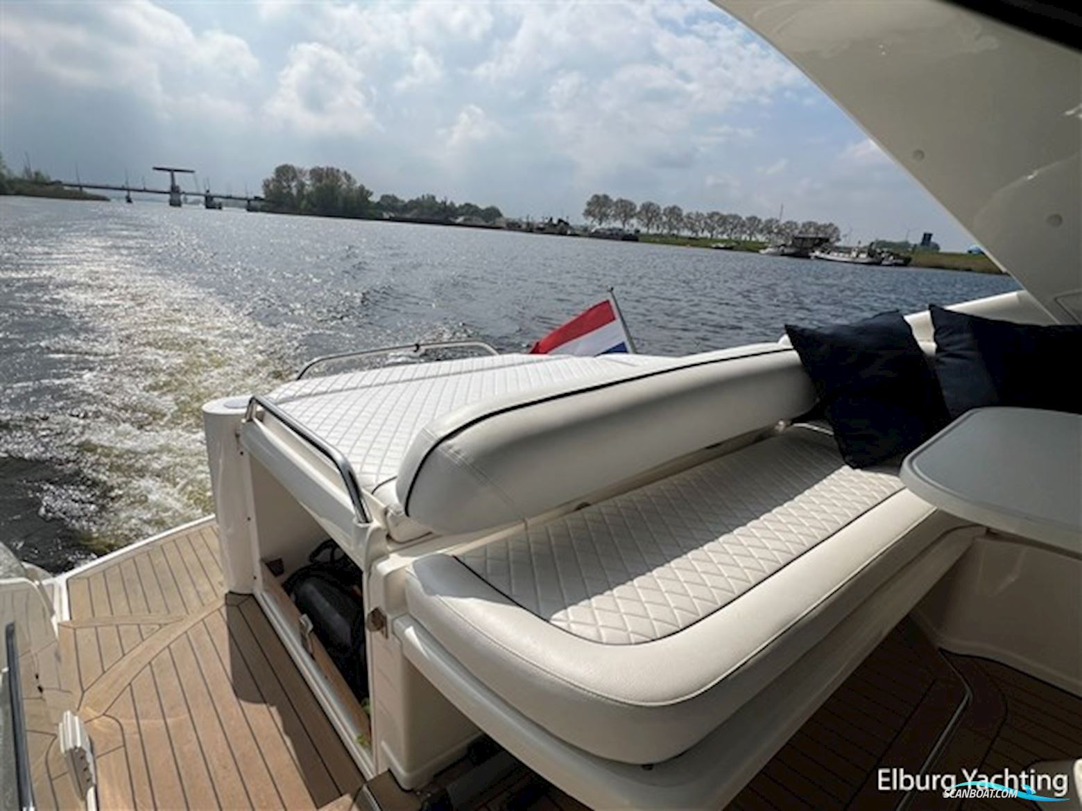 Fairline Targa 30
