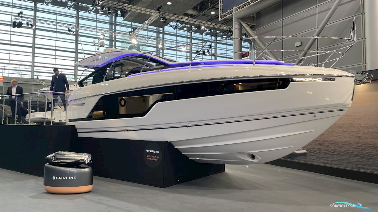 Fairline Targa 40 Motorboot 2025, mit 2x Volvo Penta D6 380 motor, Sweden