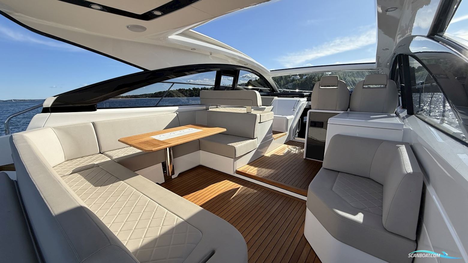 Fairline Targa 43