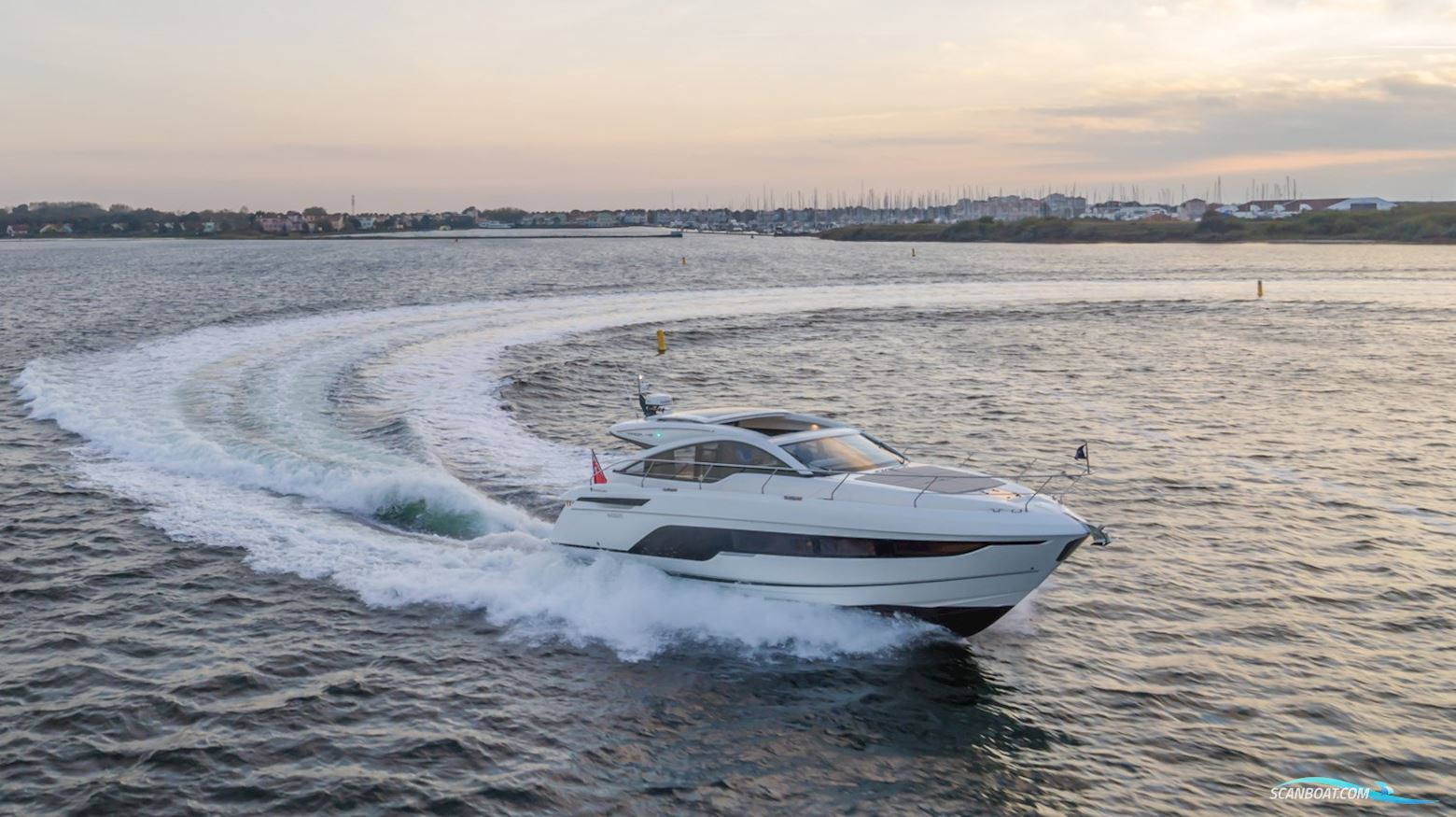 Fairline Targa 45 GT - MODEL 2025 Motorboot 2025, mit Volvo Penta IPS 650 (D6-480) motor, Niederlande
