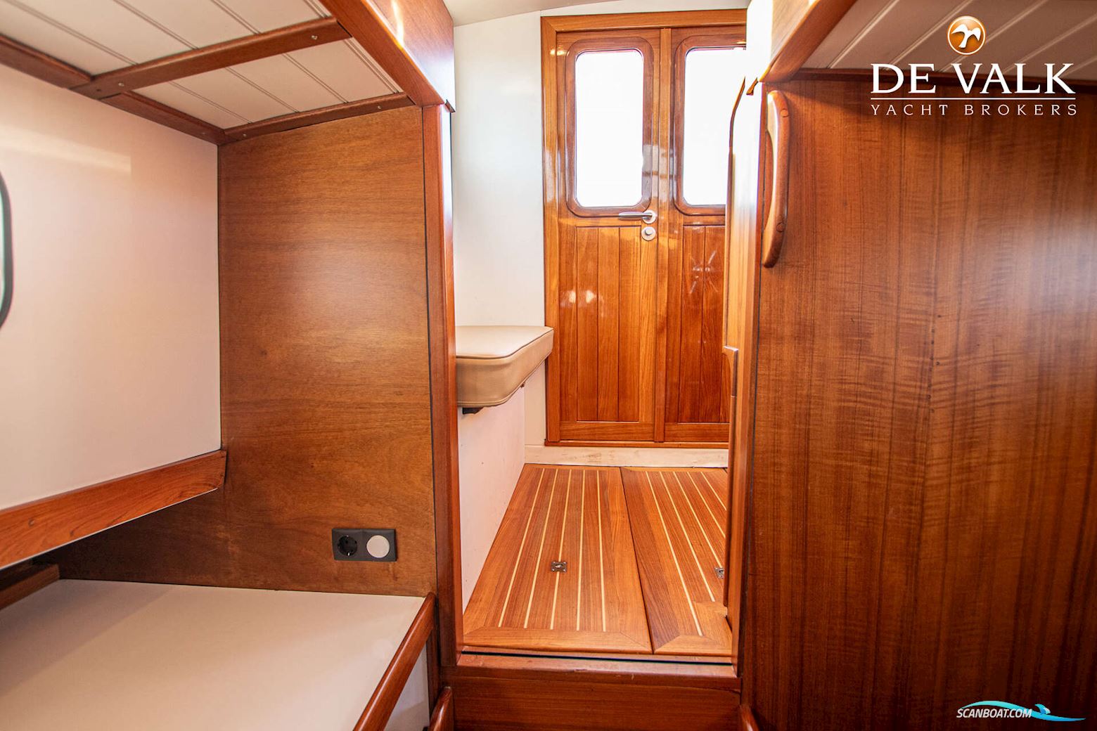 Fairways Marine Fisher 30 Pilothouse