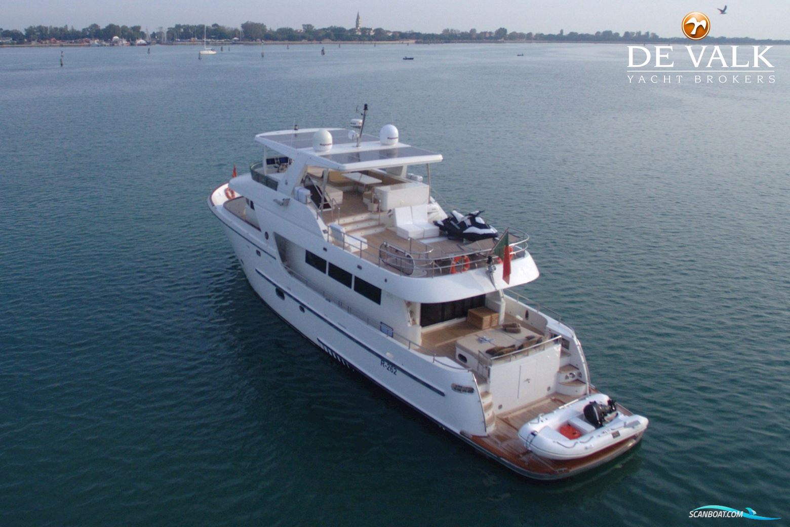 Favaro Yachts Explorer 76