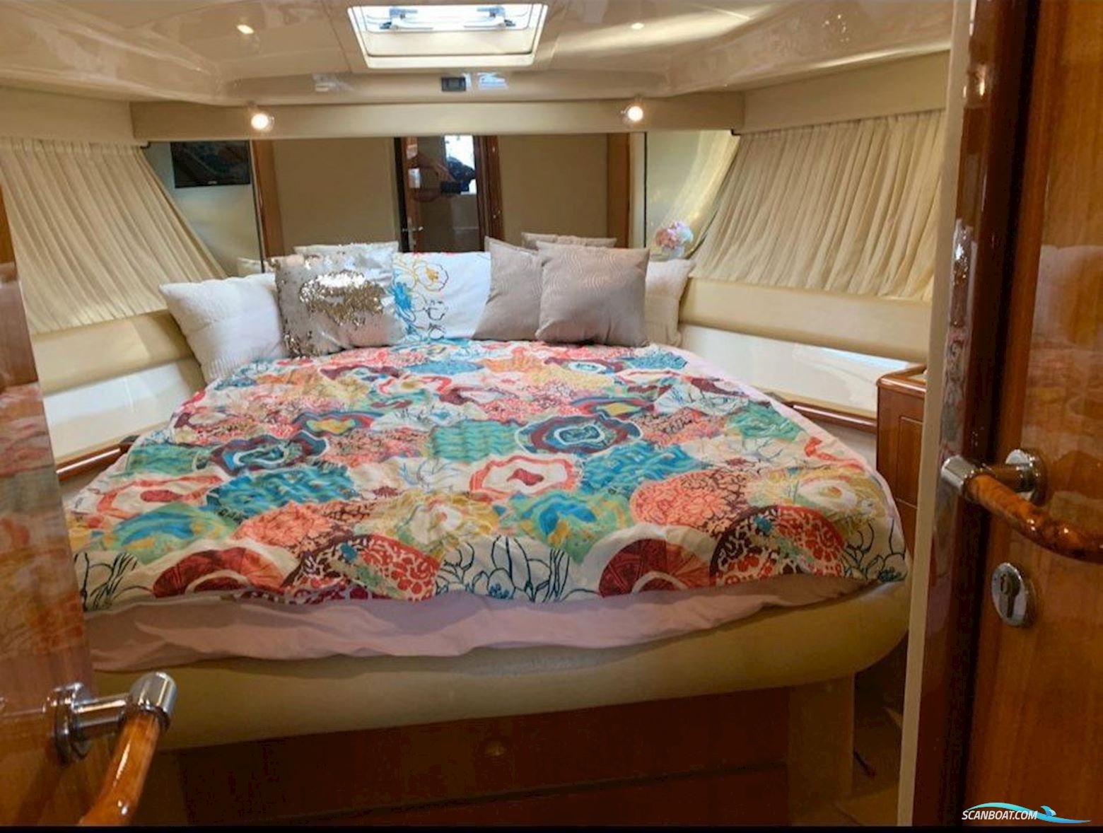 Ferretti 430 FLY