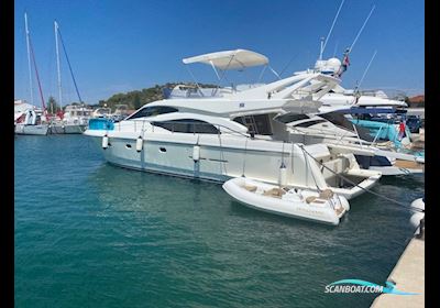 Ferretti 530 Motorboot 2005, mit Caterpillar C12 motor, Italien