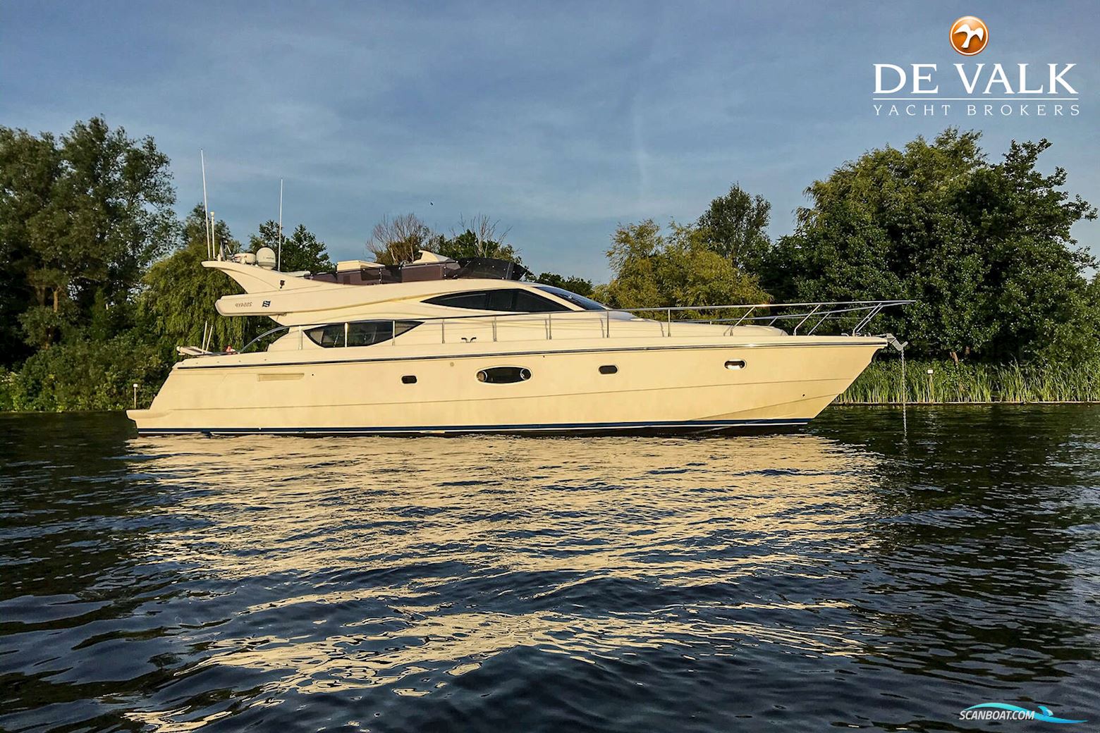 Ferretti 550 Motorboot 2005, mit MAN motor, Niederlande