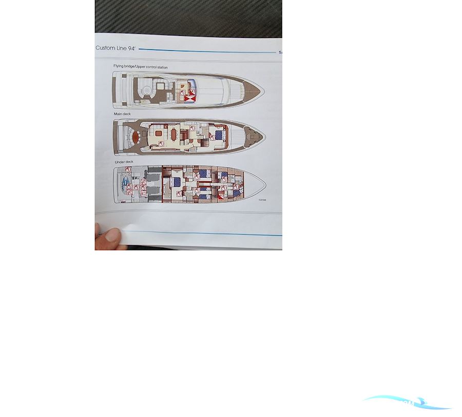 Ferretti 94 Custom Line