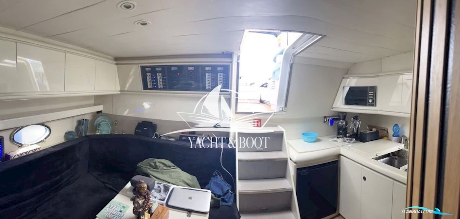 Ferretti Group Pershing 40