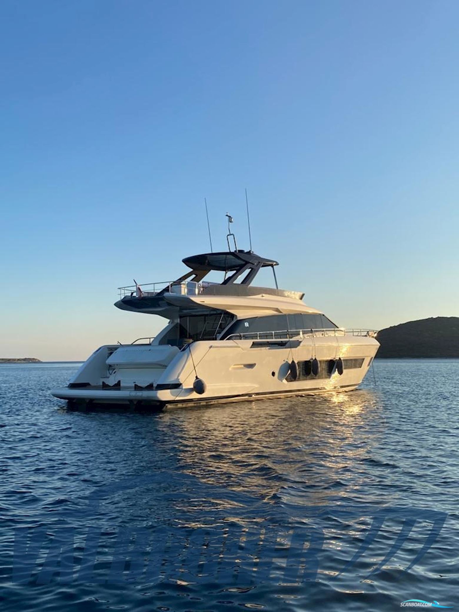 Ferretti Yachts Ferretti 670