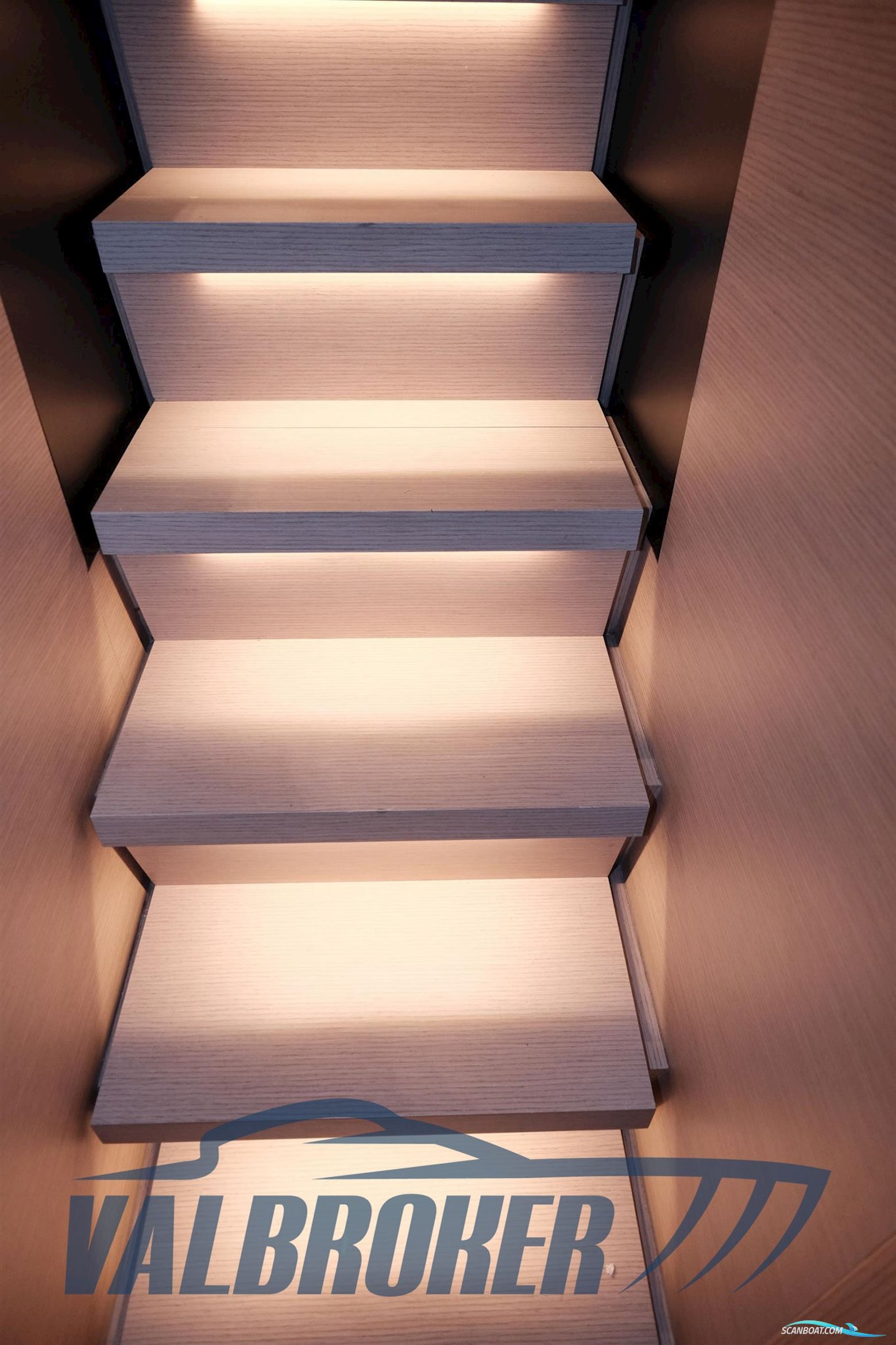 Ferretti Yachts Ferretti 670