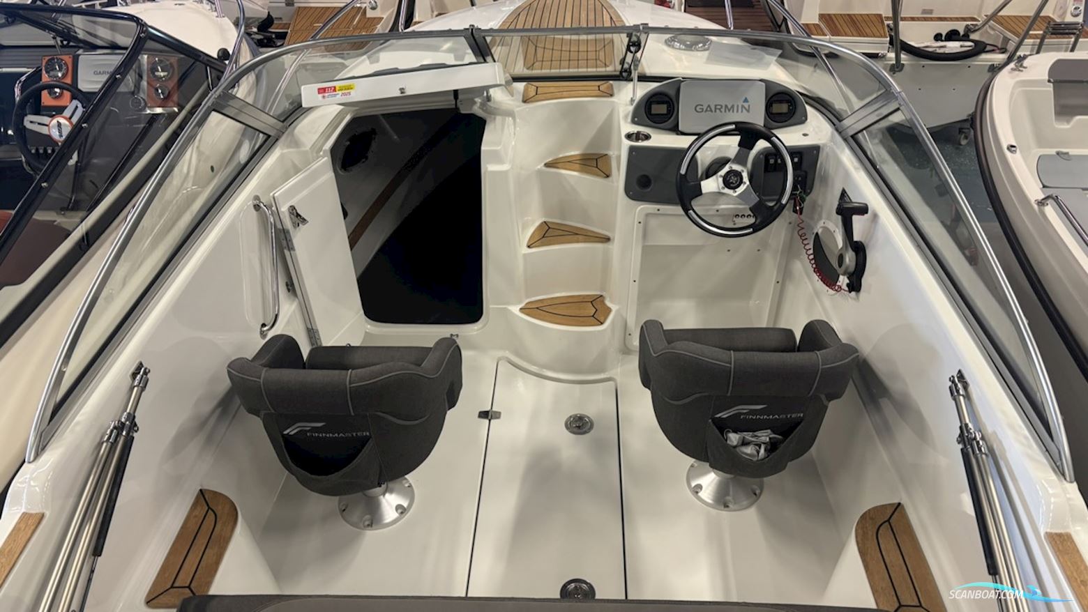 FINNMASTER 5700DC