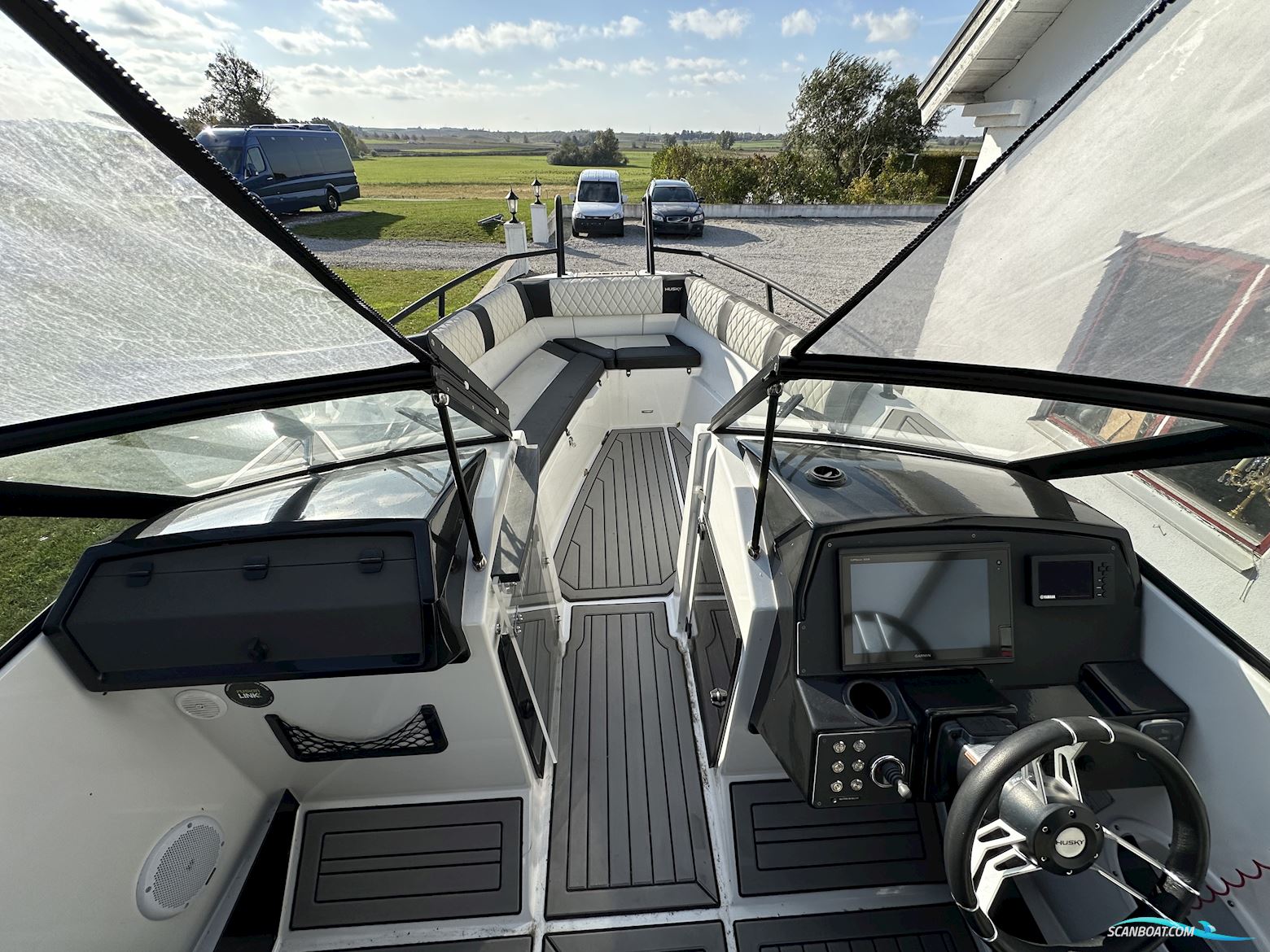 FINNMASTER Husky R8 S