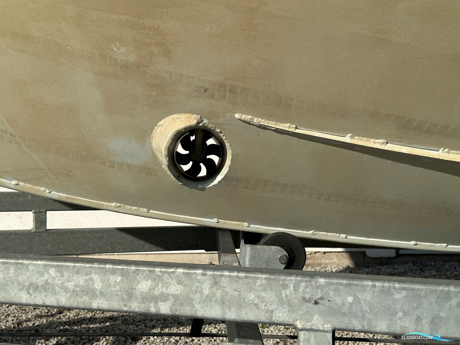 FINNMASTER Husky R8 S