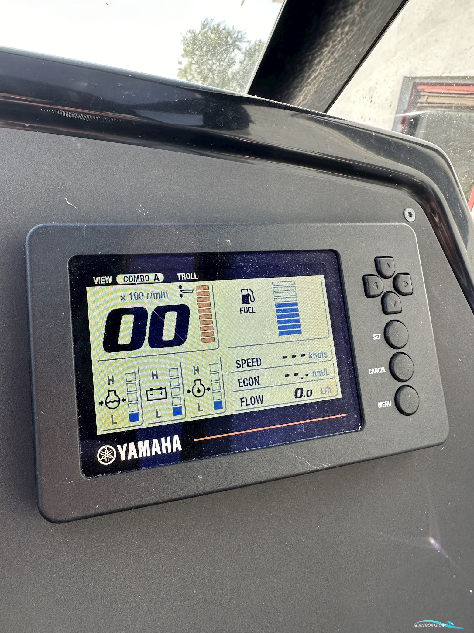 FINNMASTER Husky R8 S