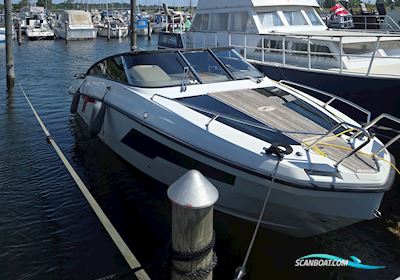 Finnmaster T8 Motorboot 2015, mit Yamaha motor, Dänemark