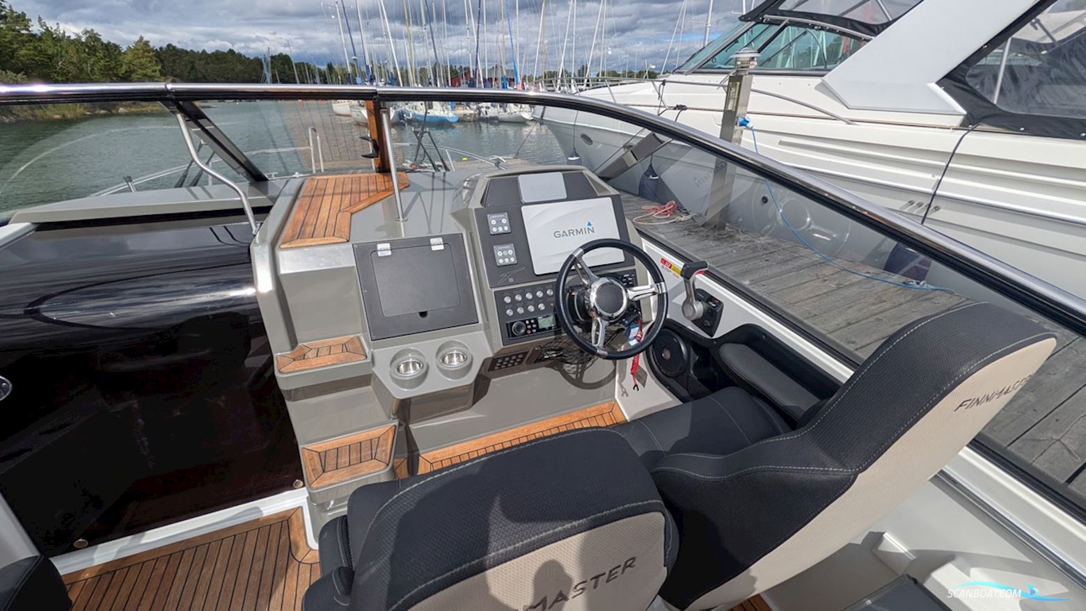 FINNMASTER T8