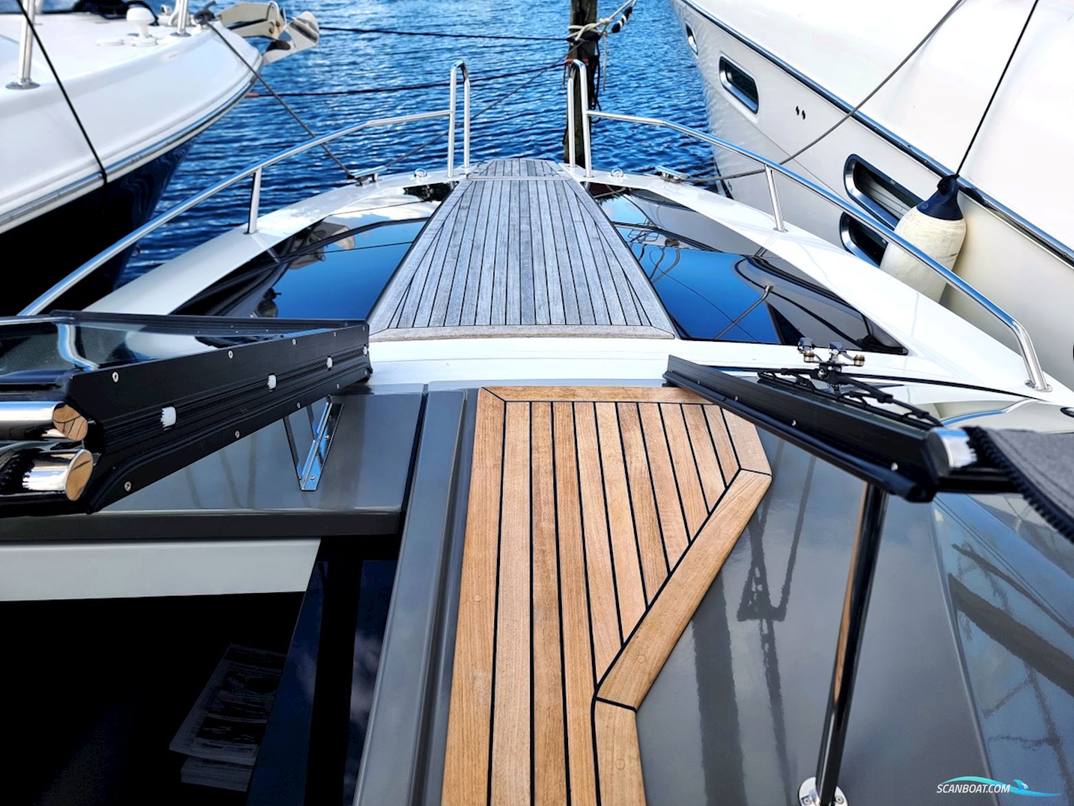 Finnmaster T8 Yamaha F300 XSB2 2022