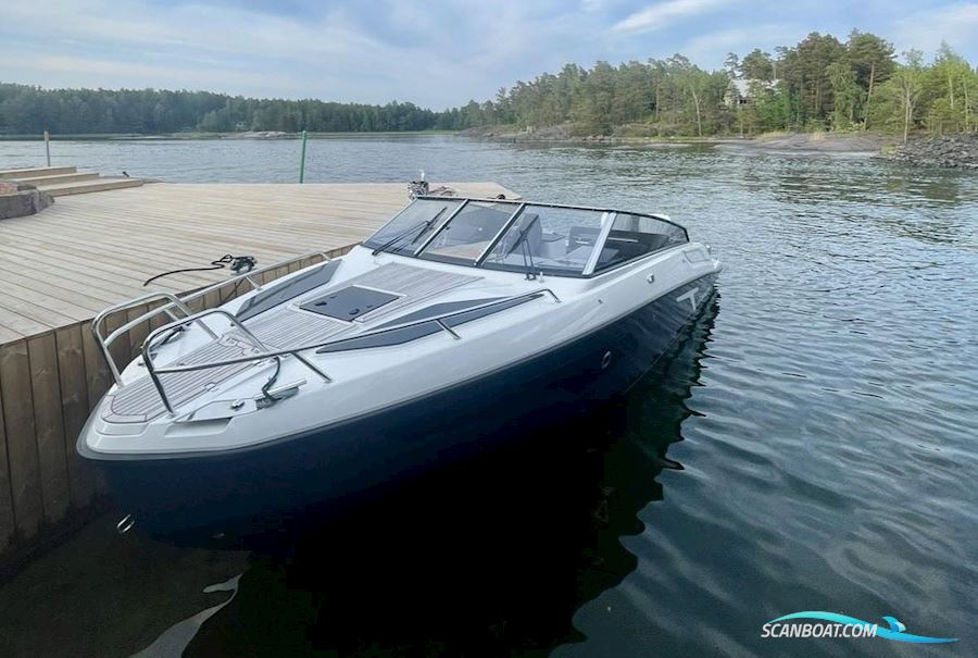 Finnmaster T9 Motorboot 2022, mit Yamaha F300 motor, Finland