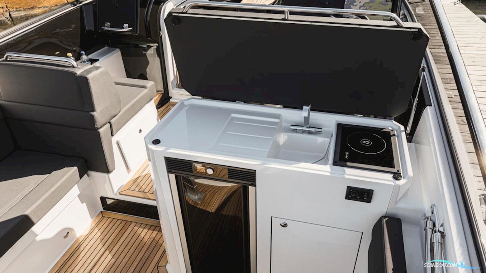 FINNMASTER T9