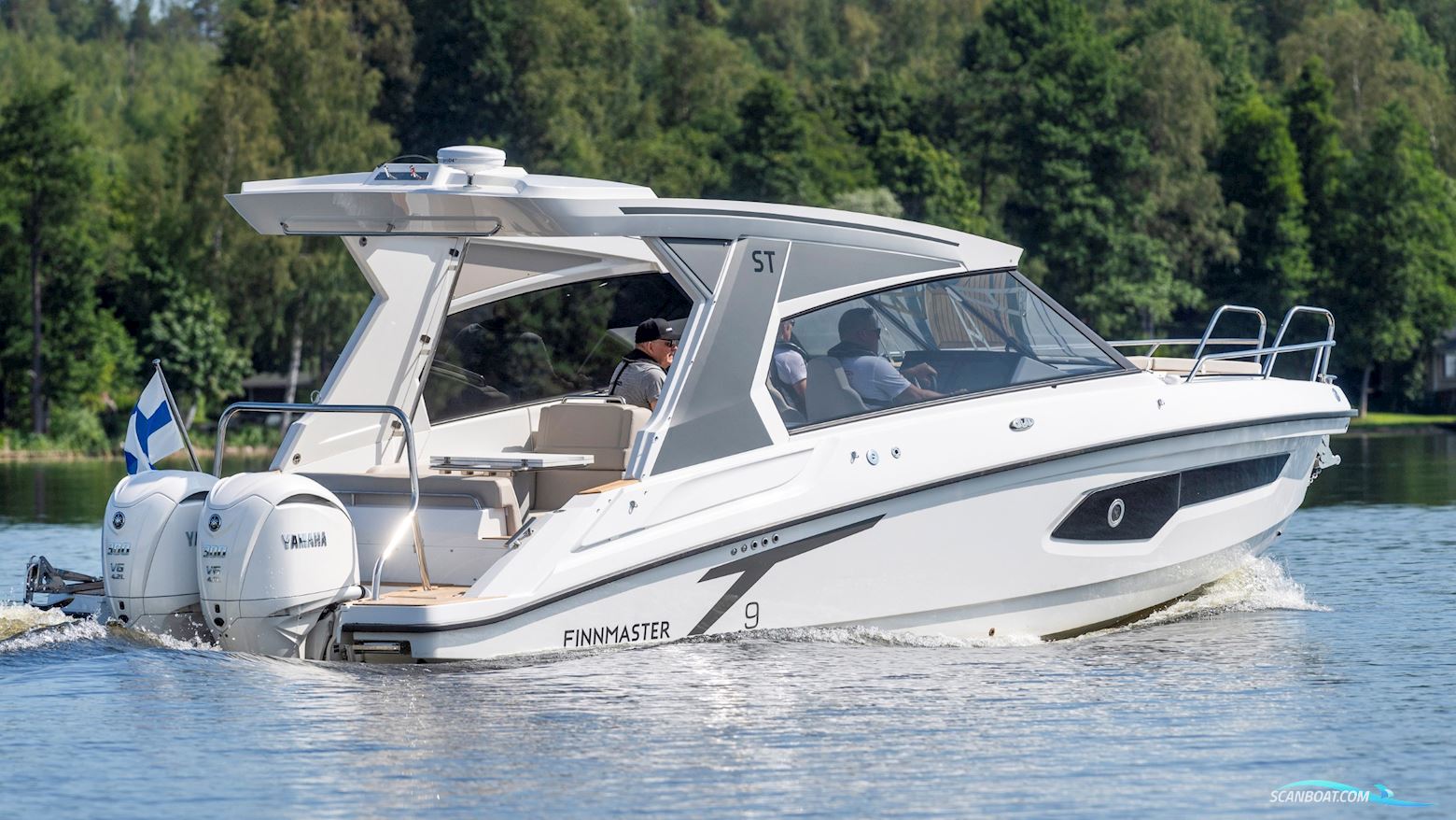 Finnmaster T9ST Motorboot 2024, mit Yamaha F300 motor, Finland