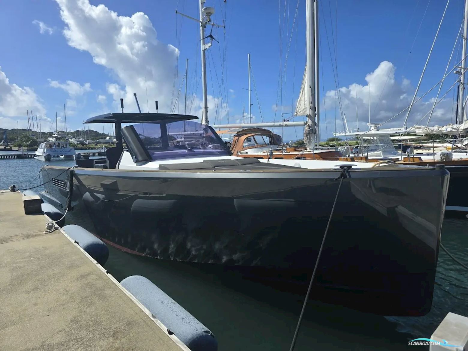 Fjord 40 Open Motorboot 2021, mit Volvo Penta motor, Virgin Islands
