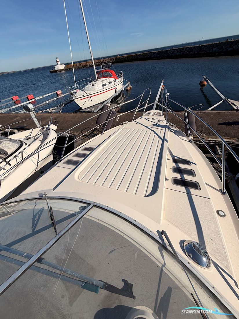 Fjord Dolphin 900
