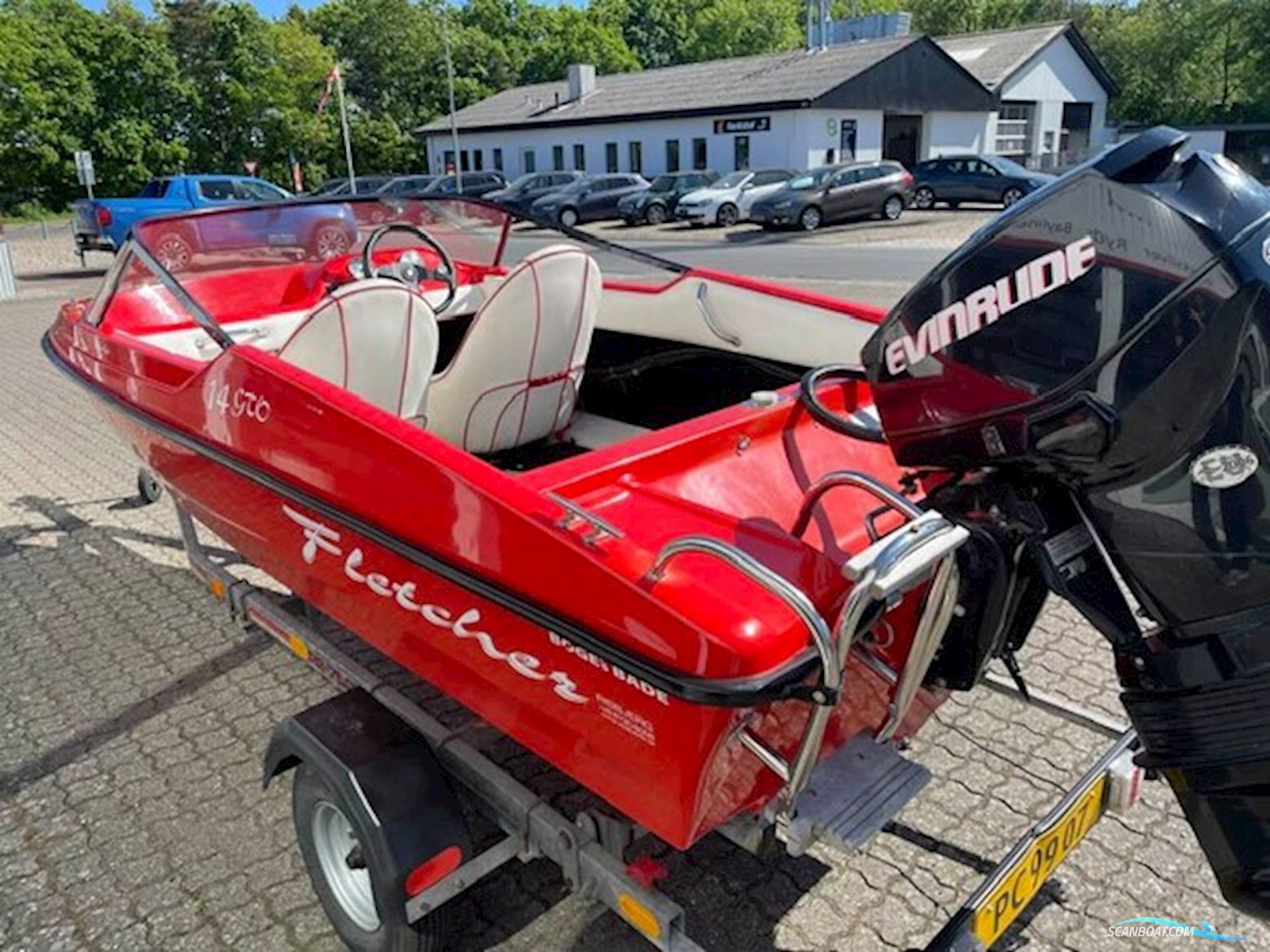 Fletcher 14 GTO med 60 hk Evinrude E-Tec og 750 kg trailer